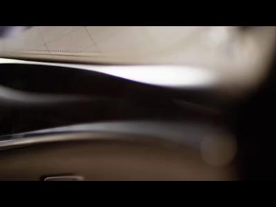 Vidéos : Teaser Mercedes Classe S : A quoi bon ?
