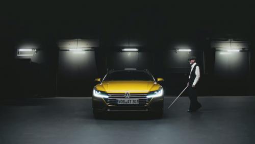 La Volkswagen Arteon immortalisée par un photographe non-voyant