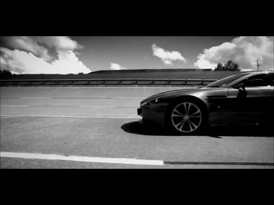 Aston Martin V12 vantage, une beauté à l'état pur