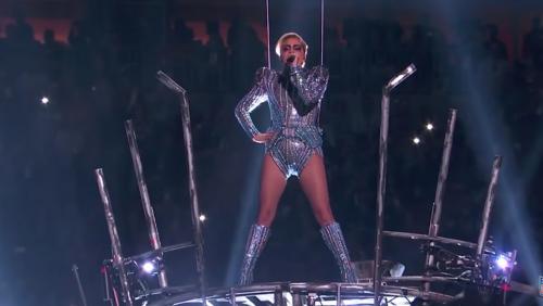 Lady Gaga au Super Bowl, une performance hors-norme