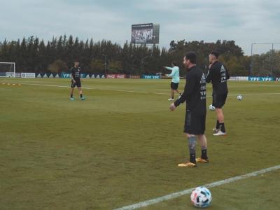 PSG : les images du retour à l'entraînement de Messi avec l'Argentine (vidéo)