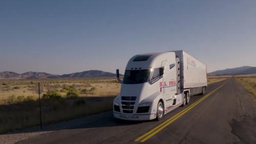 Nikola One : le camion à hydrogène qui veut battre le Tesla Semi en vidéo