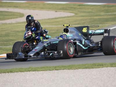 Hamilton - Rossi : l'échange F1 - MotoGP a eu lieu