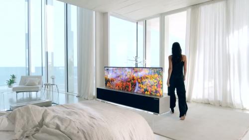 LG Signature OLED R : l'écran TV enroulable