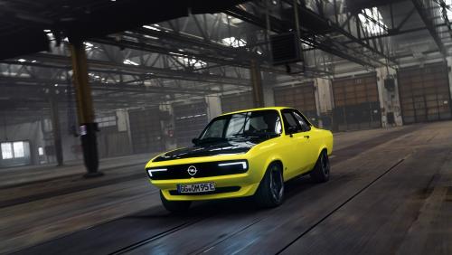 Opel Manta GSe ElektroMod : le coupé star des années 70 du blitz s'électrifie