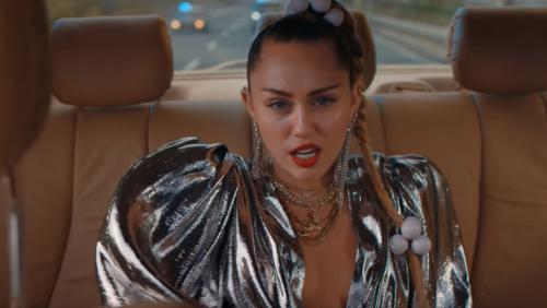 Mark Ronson - Nothing Breaks Like a Heart (Official Video) ft. Miley Cyrus