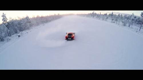 Faire du rallye sur la neige en McLaren 570S ? C'est possible !