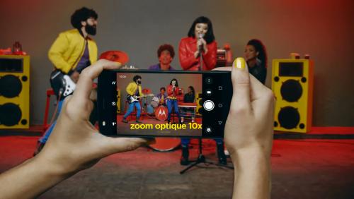Moto Z2 Play : vidéo officielle de présentation du smartphone Motorola