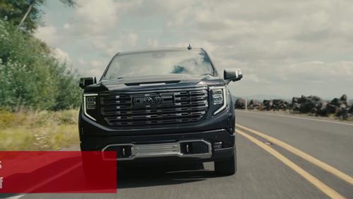 GMC Sierra Denali Ultimate : le luxueux pick-up américain en vidéo