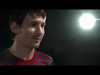 Lionel Messi joue au basket comme ses pieds