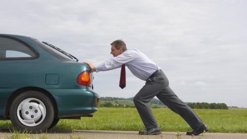 Que dit la loi par Me Marchac : panne d'essence sur l'autoroute, quelle sanction ?