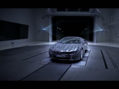 La BMW i8 Roadster apportera un léger restylage
