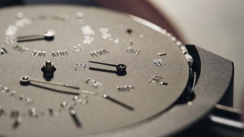 Watches & Wonders 2021. Bvlgari Octo Finissimo Calendrier Perpétuel : 5,80 mm pour un record de finesse