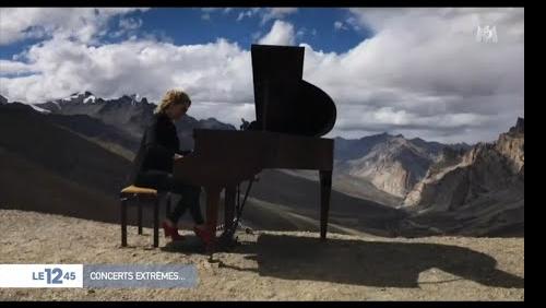 Concert de piano caritatif à 5000 mètres d'altitude dans l'Himalaya