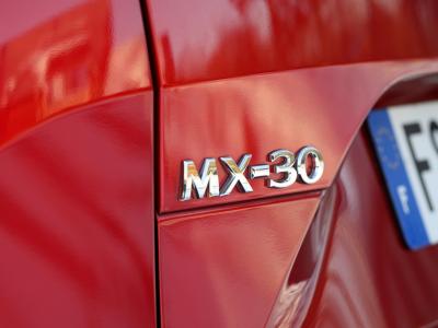 L'oeil de l'expert : découverte du Mazda MX-30