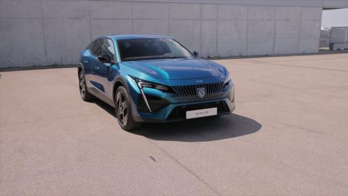 Peugeot 408 (2022) : la berline surélevée en vidéo