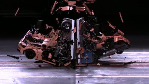 La Porsche 911 GT3 RS de Lego passe aux crash-tests