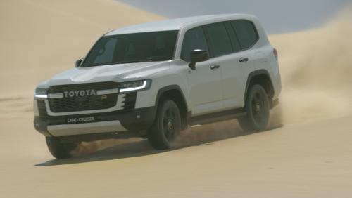 Toyota Land Cruiser SW (2021) : le grand 4x4 en vidéo