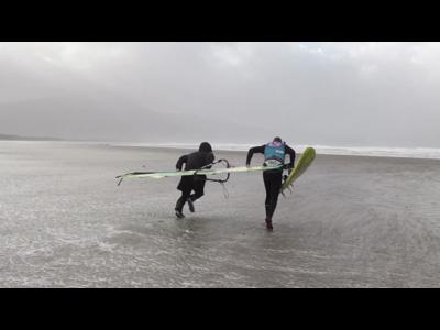 Au coeur de la tempête en windsurf
