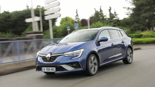 Renault électrique ou hybride : quel modèle choisir en 2022 ?