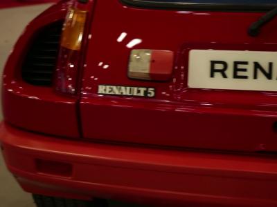Rétromobile 2019 : le stand Renault Classic en vidéo