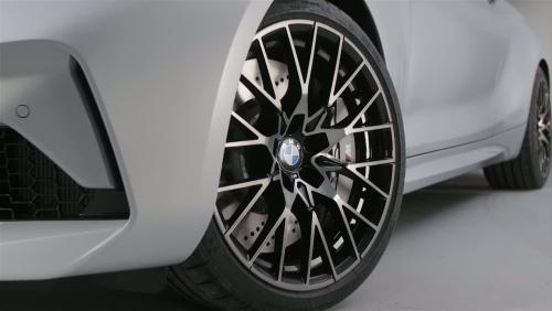 BMW M2 Competition : 410 ch près du corps