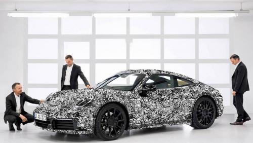 Porsche 911 992 : le teaser vidéo avant le salon de Los Angeles