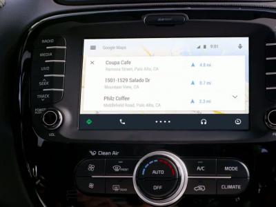 Google décline son système Android pour les autos